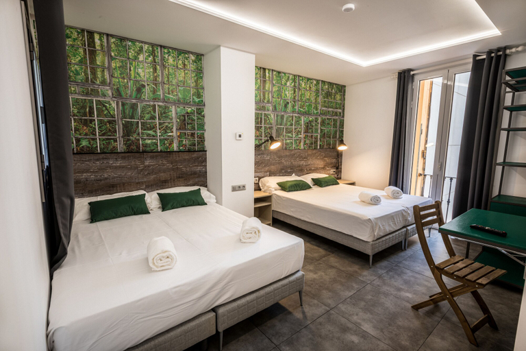 Bedroom 3, Fontanella Green House, Barcelona