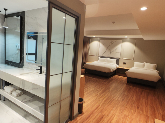 Bedroom 8