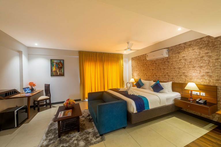 Bedroom 2, Royal Ace Boutique Hotel, Bangalore