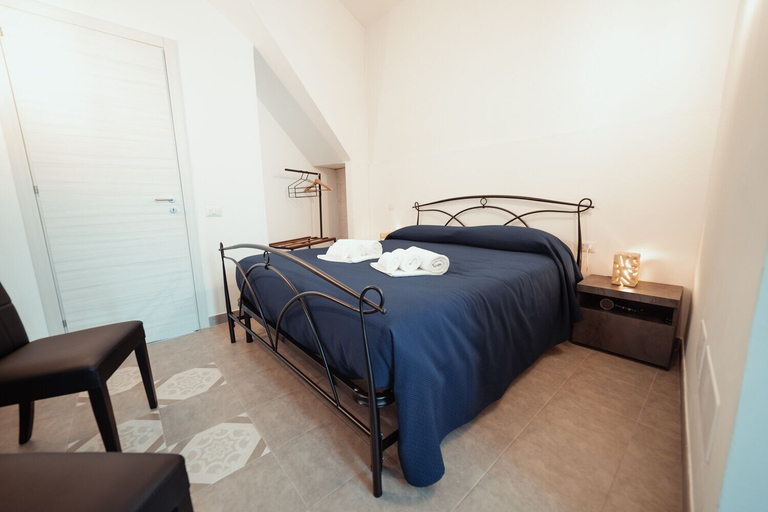 Bedroom 4, Villino Tortorelli con parcheggio, Matera