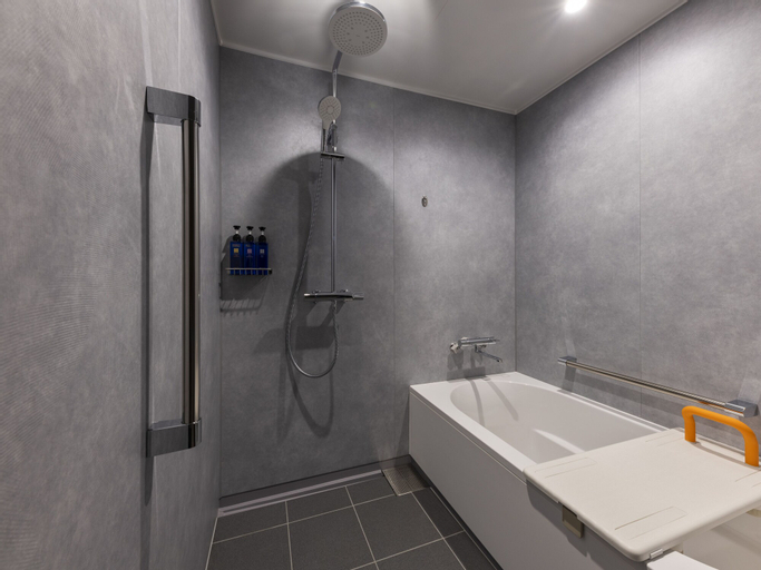 Bathroom 3
