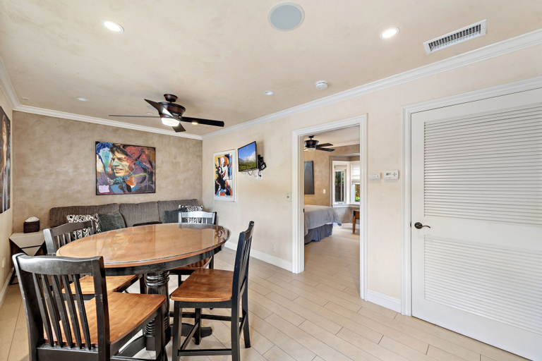 The Retreat in Laguna Beach, Orange