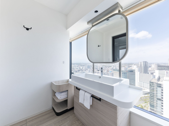 Bathroom 7