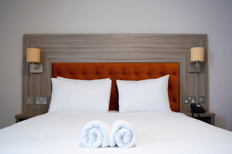 Bedroom 8