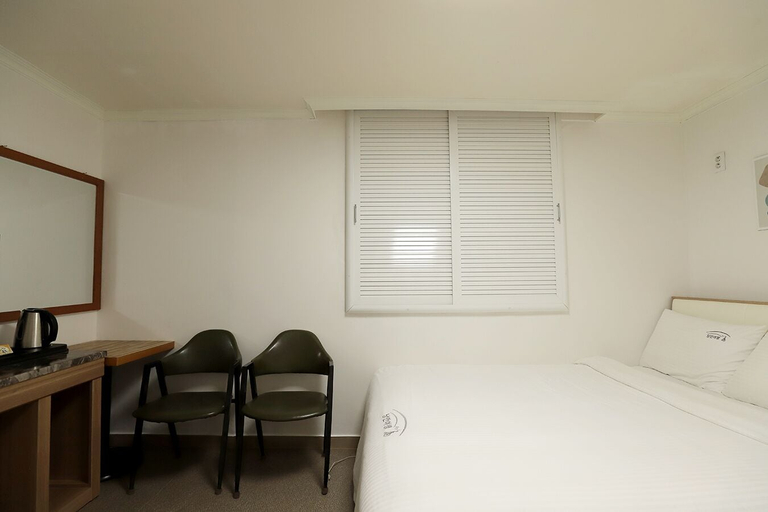 Bedroom 4, Romantic Trip, Gyeongju