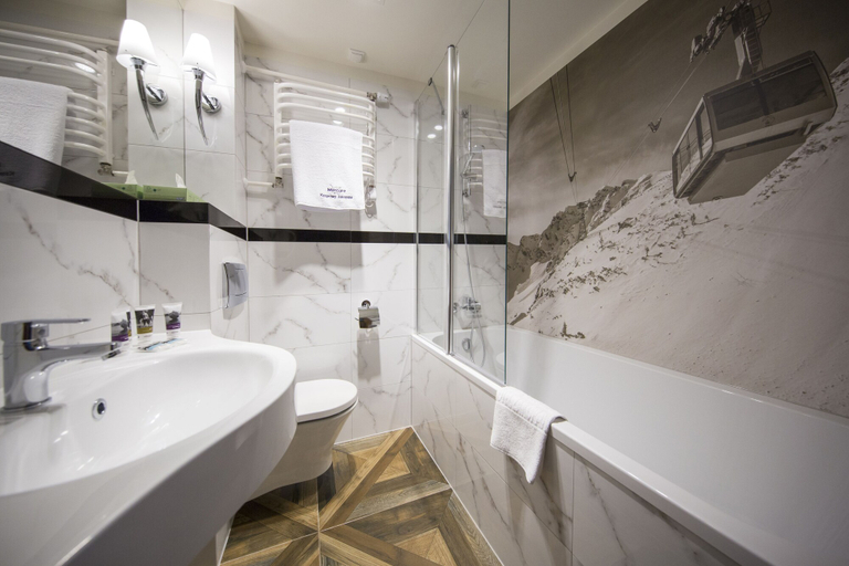 Bathroom 5, Bachleda Hotel Kasprowy****, Tatra