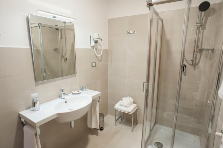 Bedroom 5, Villa Angelina, Rome