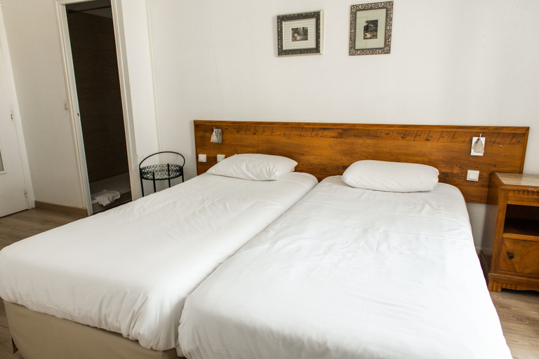 Bedroom 3, Le Relais Des Templiers, Loiret