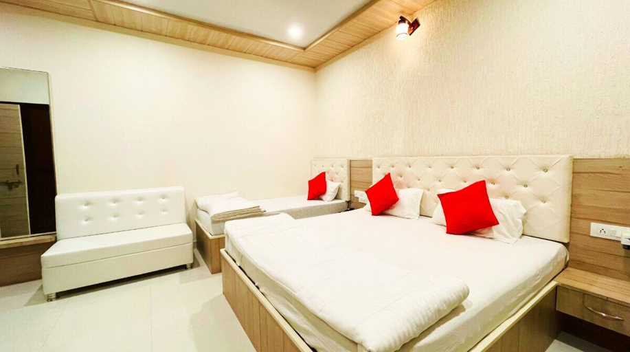 Bedroom 5, Sanjog Resort, Kota