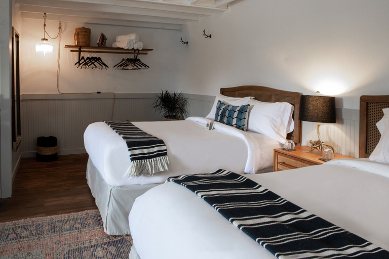 Bedroom 4, the Alander, Columbia