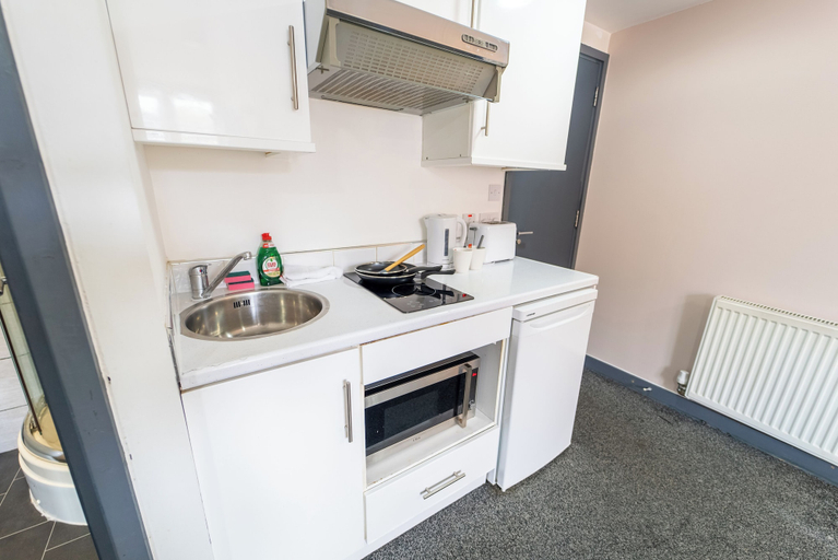 Others 4, Lovely 1-bed Studio in Birmingham, Birmingham
