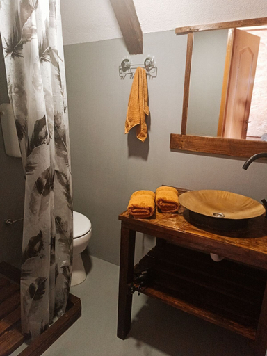 Bathroom 3, BOSNIAN PYRAMID GLAMPING, Zenica-Doboj