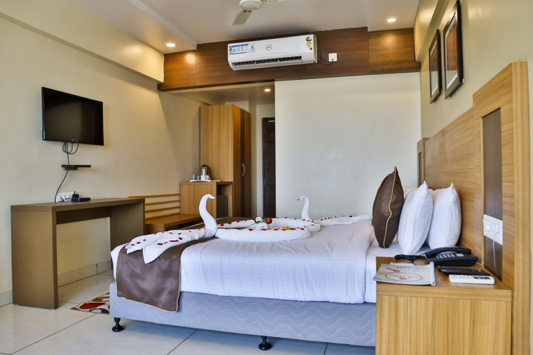 Bedroom 4, Hotel Niladri Premium, Puri