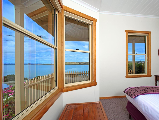 Bedroom 3, Stanley Hotel, Circular Head