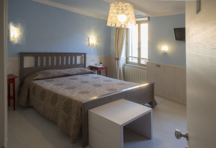 Bedroom 4, Albergo Stella della Marina, La Spezia