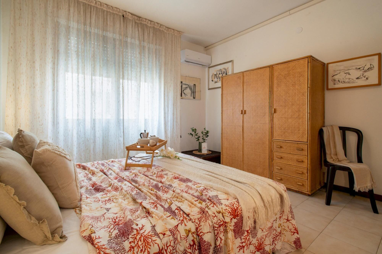 Room 3, Sardinia RE - Francesca s Flat - Free Parking, Sassari