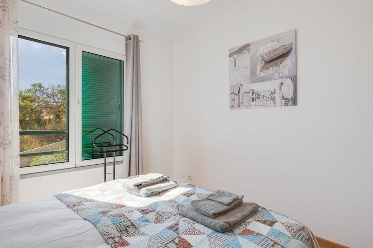 Bedroom 4, Alta Garajau II, Santa Cruz