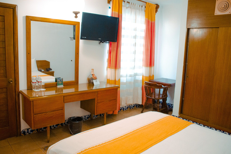 Bedroom 4, Oaxaca Real, Del Centro