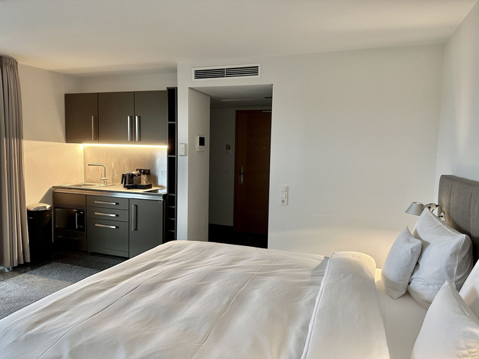 Bedroom 3, Avidonapartments, Düsseldorf