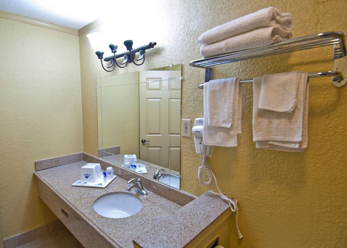 Bathroom 3, Sweet Dream Inn, Escambia