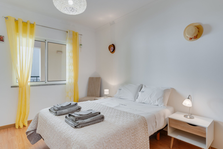 Bedroom 2, Alta Garajau II, Santa Cruz