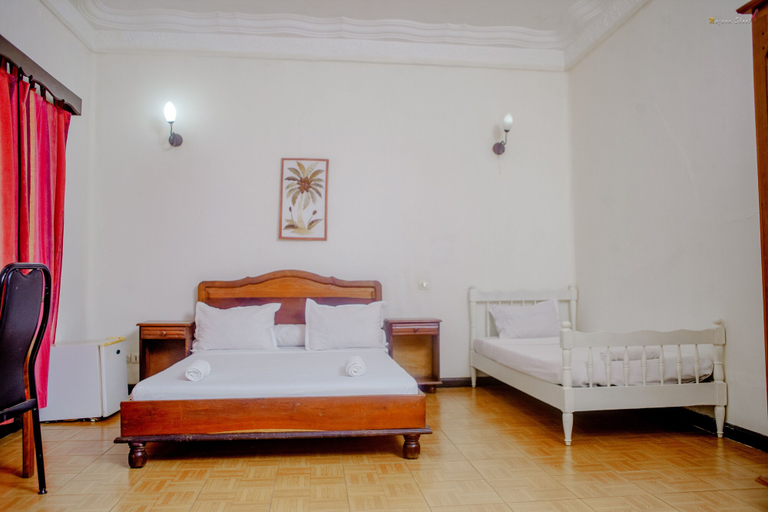 Bedroom 3, LOTUS HOTEL DIEGO, Diana