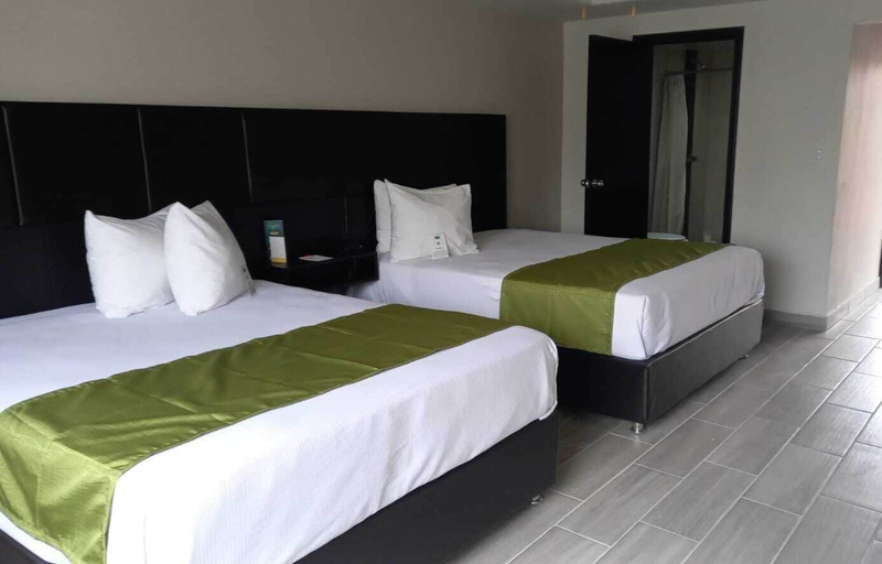 Bedroom 2, Hotel Siesta Real, Mexicali
