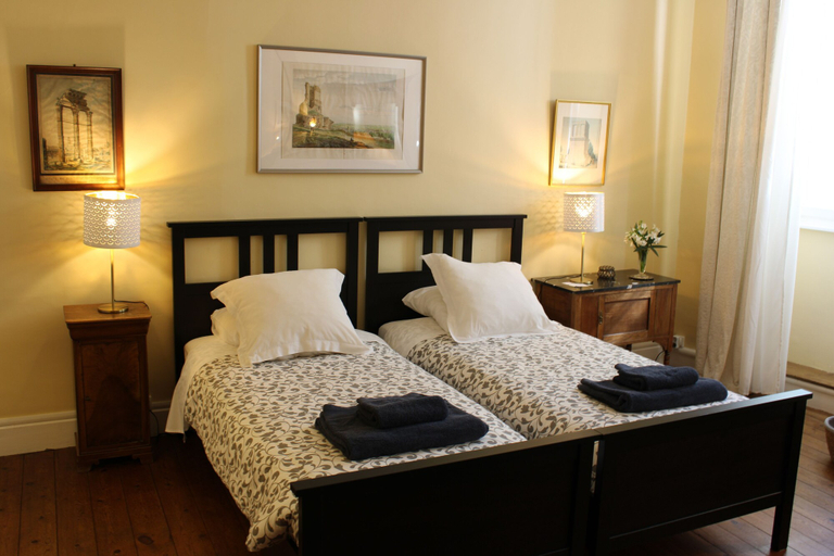 Bedroom 3, Ombre Rose, Haute-Garonne