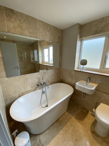 Bathroom 3, East Park Lodge, Isle of Wight