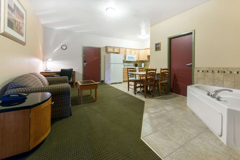 Others 5, Days Inn by Wyndham Luray Shenandoah, Page