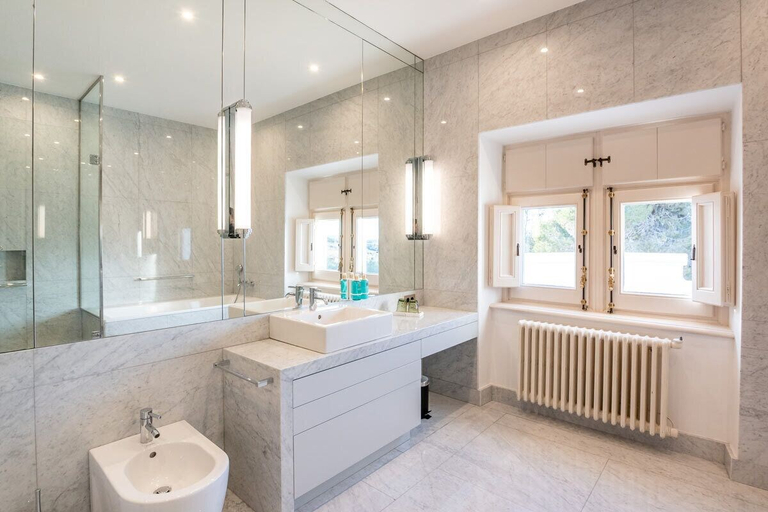 Bathroom 5, Hotel Font de la Canya, Barcelona