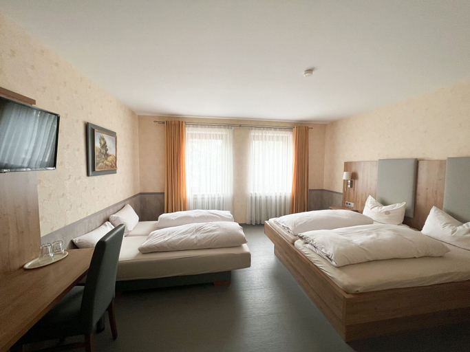 Bedroom 4, Hotel Garni Illertal, Neu-Ulm