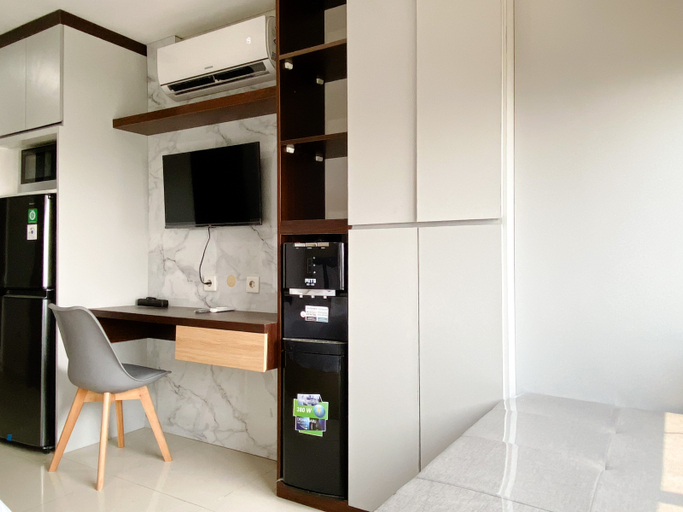 Others 3, Minimalist and Comfy Studio at Pollux Chadstone Apartment By Travelio, Cikarang