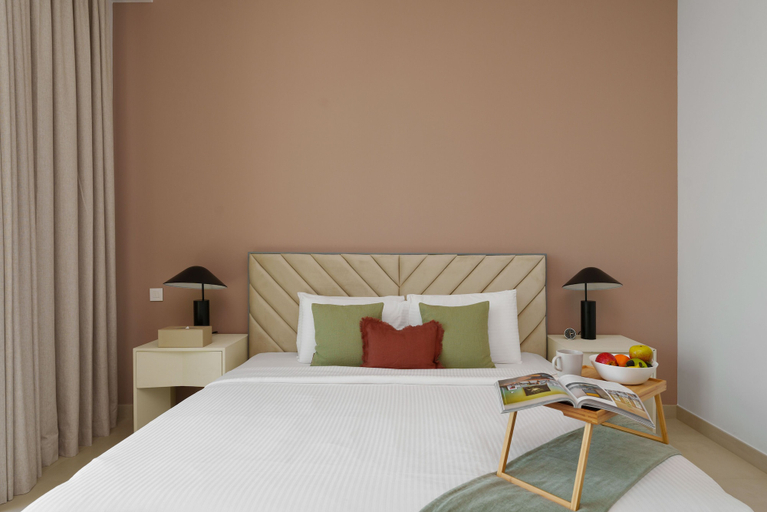 Room 3, Maison Privee - Luxury Apt with Burj Khalifa Vw & Direct Mall Access, Dubai