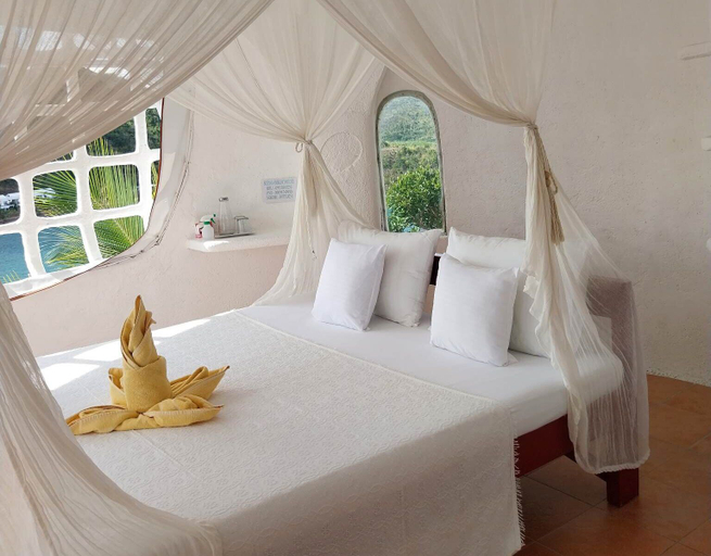 Bedroom 4, Al Faro Cosmio Hotel, Coron