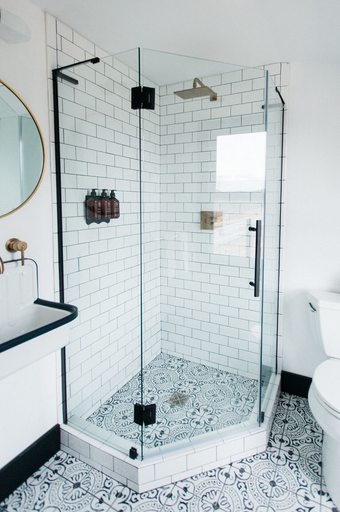 Bathroom 4, Eastwind Windham, Greene