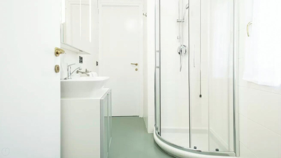 Bathroom 4, Italianway - Venezia 33, Milano
