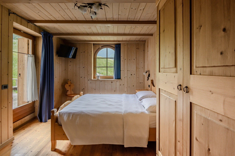 Bedroom 4, Hotel Chalet Val di Rabbi, Trento