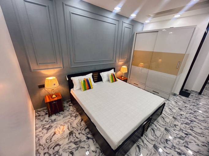 Bedroom 3, Goroomgo Omasha Residency Noida, Gautam Buddha Nagar