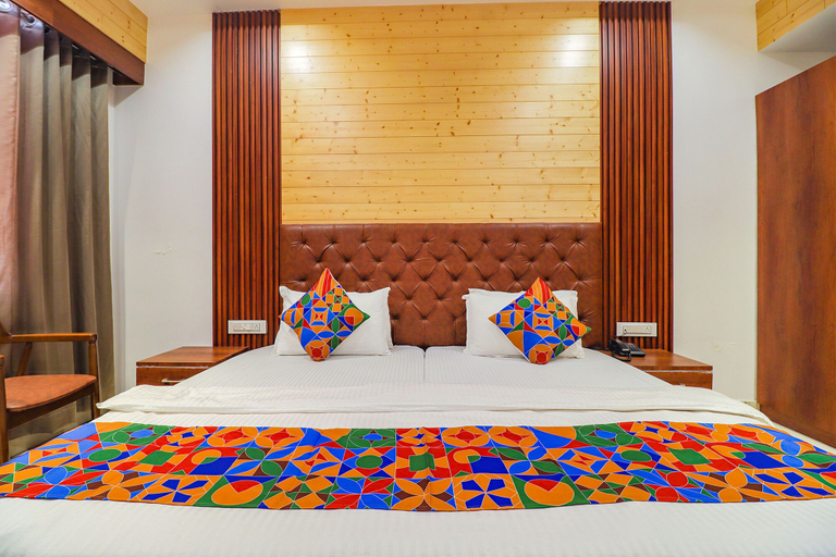 Bedroom 2, Fabhotel Grand Arya, Patna
