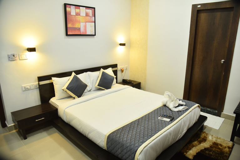 Bedroom 4, The Altruist New Town Hotel, North 24 Parganas