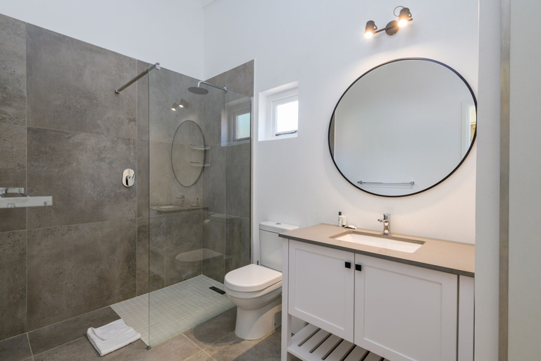 Bathroom 5, San Lameer Villa Rentals 2610, Ugu