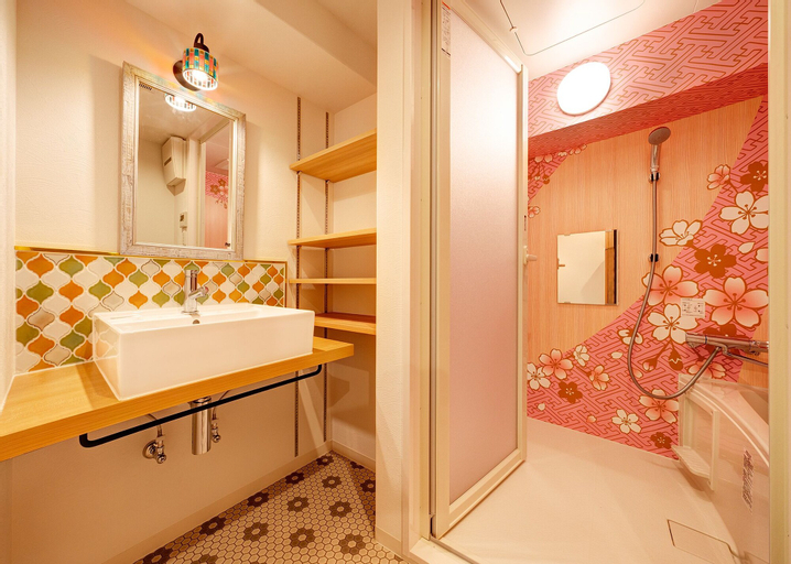Bathroom 23
