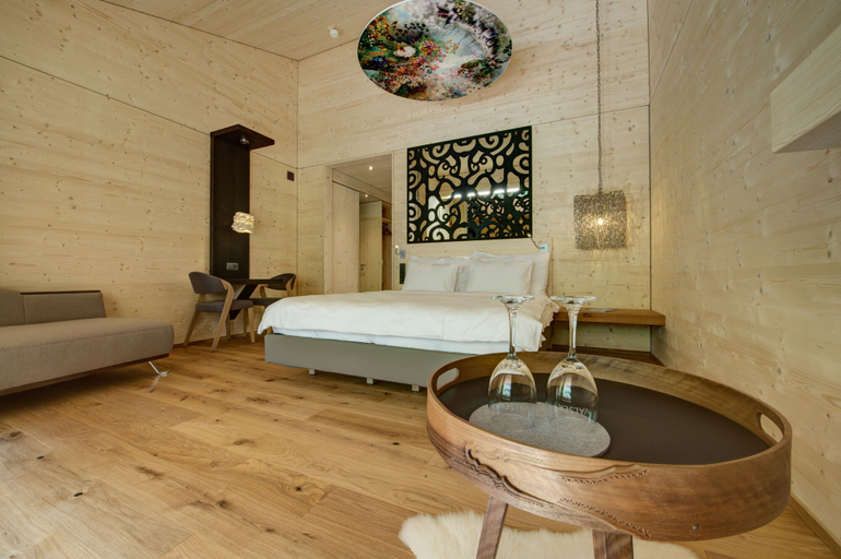 Bedroom 3, Hotel Rovanada, Surselva