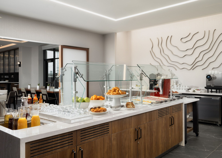 Food & Drinks 5, AC Hotel by Marriott Dayton, Montgomery