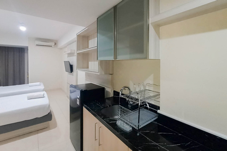 Others 5, Best Deal and Comfy Studio Apartment Warhol (W/R) Residences By Travelio, Semarang