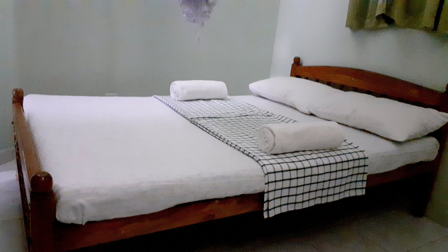 Bedroom 3, Residence Kuruniyavilla, Habaraduwa
