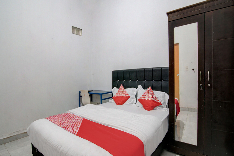 Bedroom 1, Hotel O Dinda Homestay Syariah, Dumai