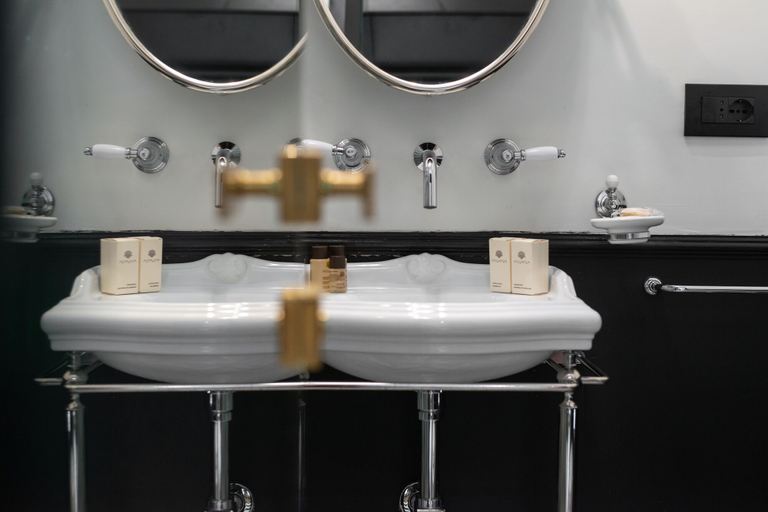 Bathroom 5, The Couper Sant'Andrea, Milano