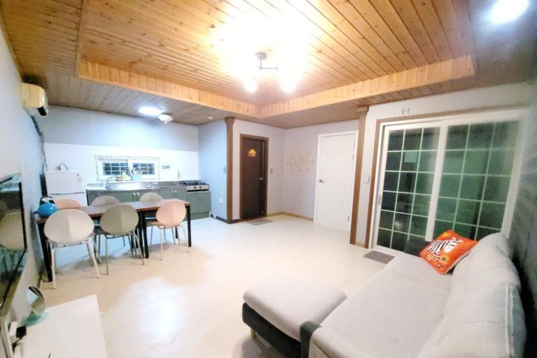 2, Yeongwol Little Prince Pension, Yeongwol